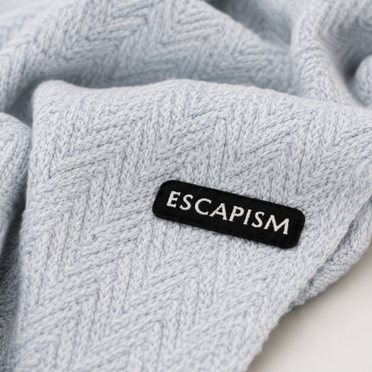 STRUCTURED STITCH SCARF ESCAPISM