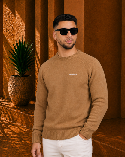 CREWNECK EMBROIDERED RAGLAN - ESCAPISM