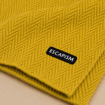 STRUCTURED STITCH SCARF ESCAPISM