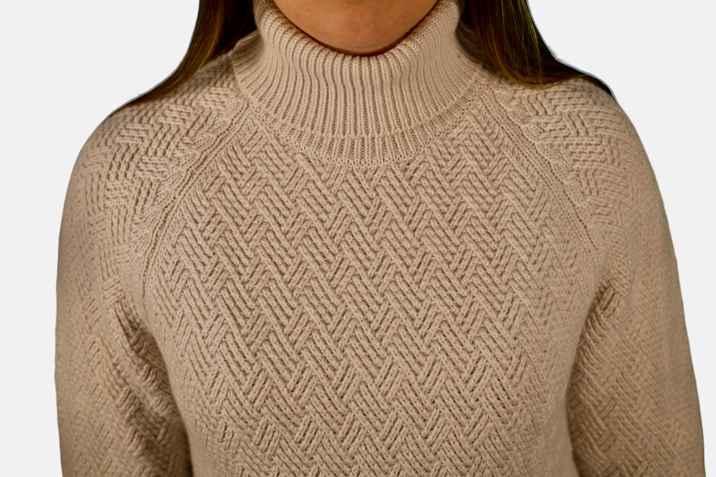TURTLENECK STRUTURED SLEEVE RAGLAN ESCAPISM