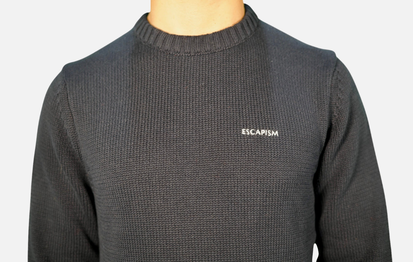 EMBROIDERED ESCAPISM CREWNECK