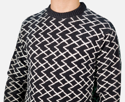 HEART ESCAPISM CREWNECK