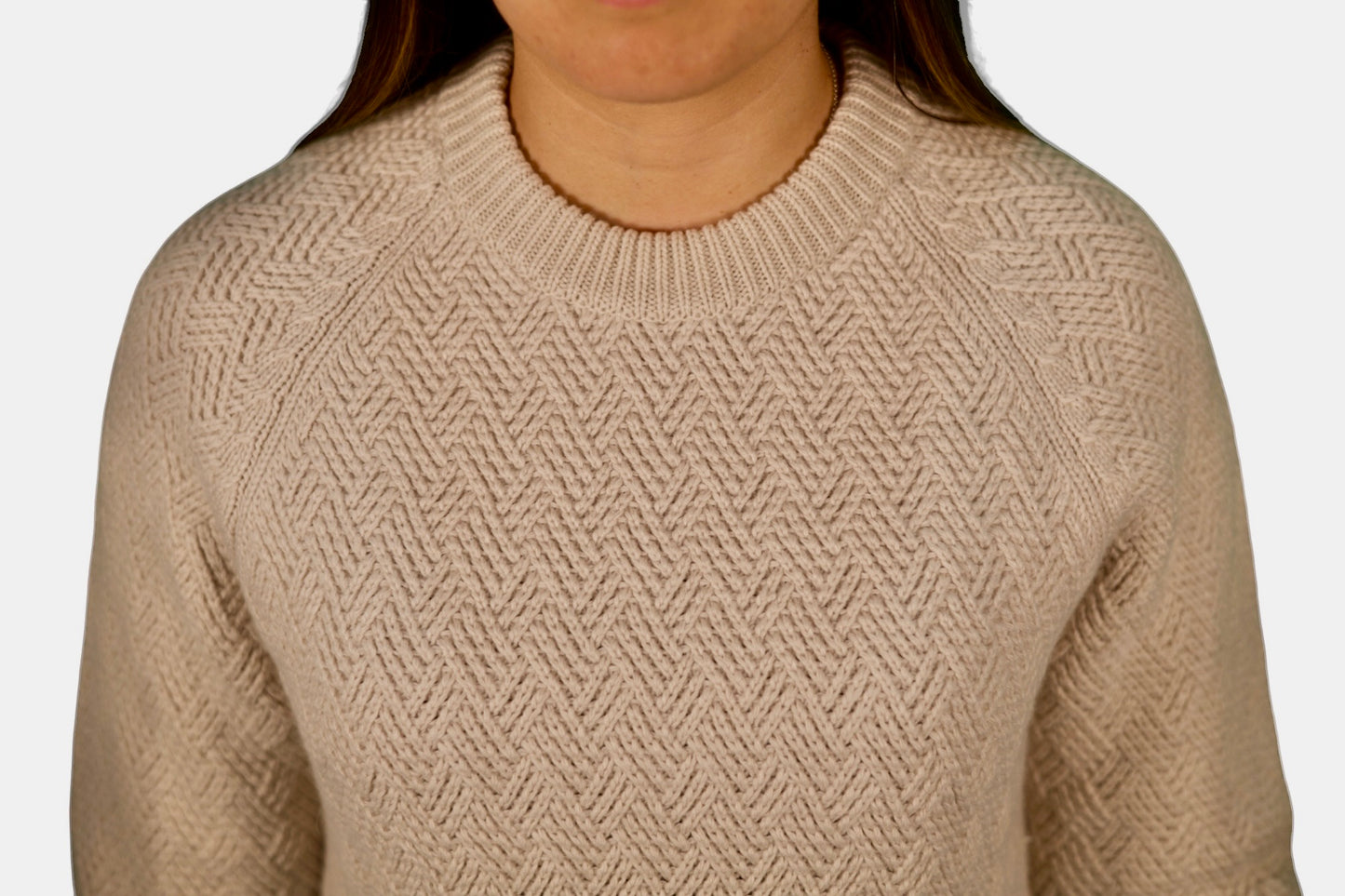 CREWNECK STRUTURED SLEEVE RAGLAN ESCAPISM