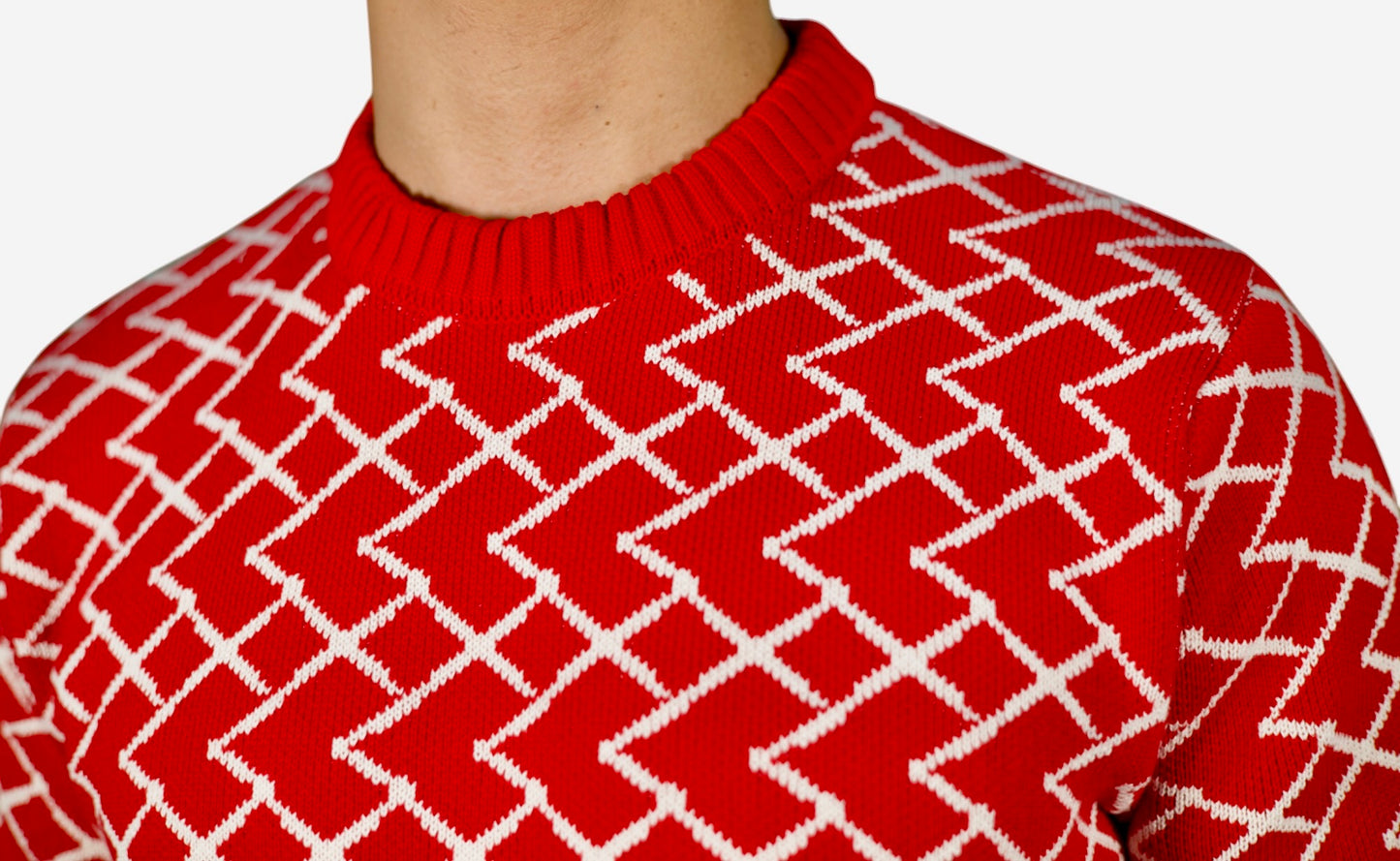 HEART ESCAPISM CREWNECK