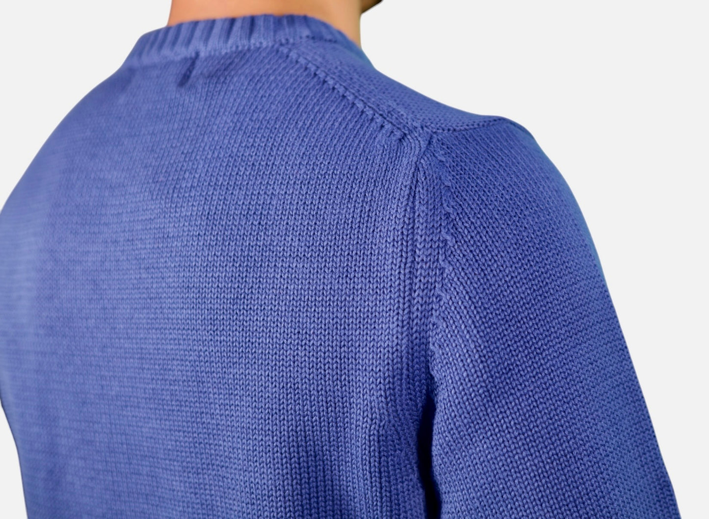 EMBROIDERED ESCAPISM CREWNECK